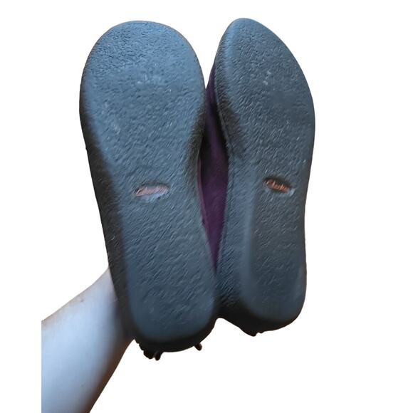 Clarks Purple Leather Faux Fur Lined Fringe Slip On Slippers Womans Size 9M - Picture 6 of 8